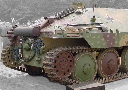 Sd.Kfz. 138/2. Jagdpanzer 38(t), 'Hetzer', in Ursel (B).