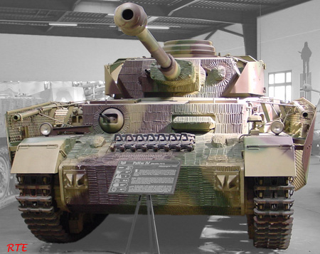 Panzer IV Ausf. J  in Saumur (F).