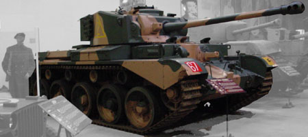 Cruiser Tank Mk.VIII, de Comet Mk.I (A34),  Saumur.