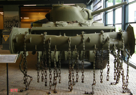 Flail tank, Sherman V Crab I, Overloon (NL).