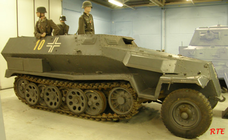 Sd.Kfz.251/8, Mittlere Krankenpanzerwagen, Ausf.C, in Bovington.