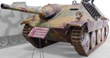 Panzerjäger G-13, in Saumur (F).