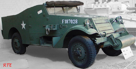 M3A1 4x4 scout car in Brussel (B)